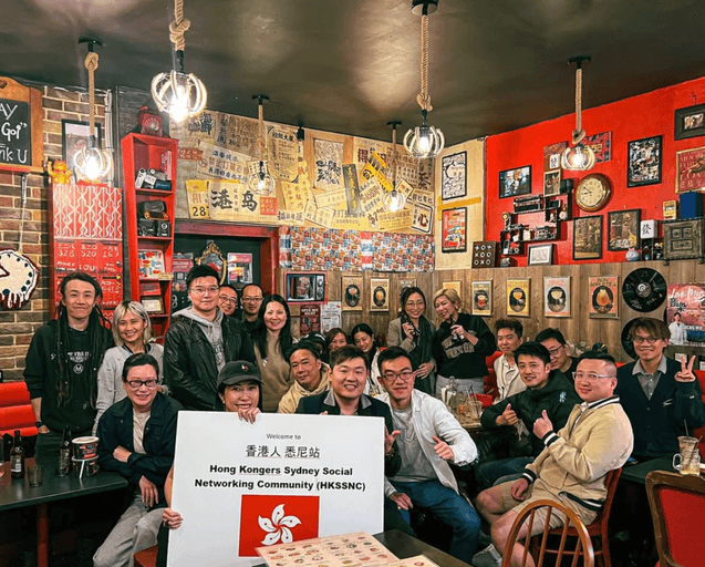 852 Hong Kong